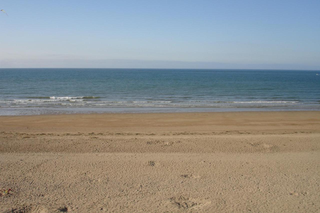 La Plage - Appartement Vue Mer Courseulles-sur-Mer Zewnętrze zdjęcie